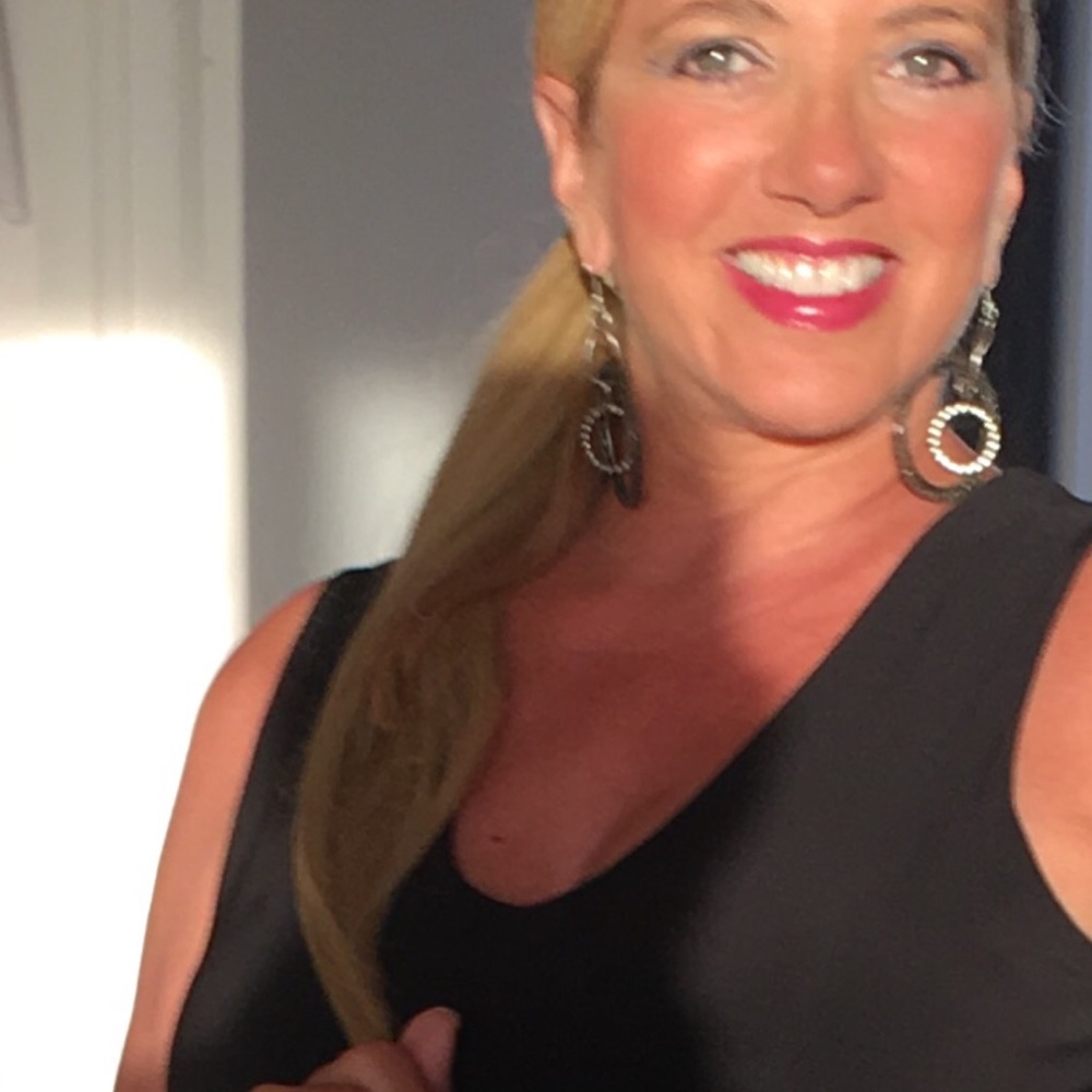 Meet your Posher, Rosemary